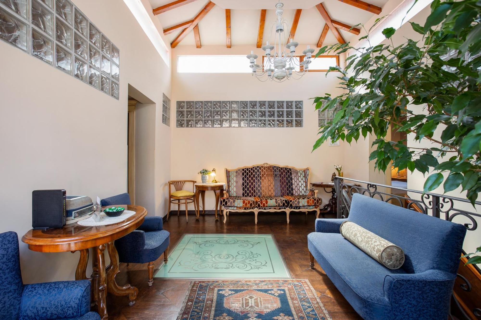 Villa Skadarlija Belgrade Luaran gambar