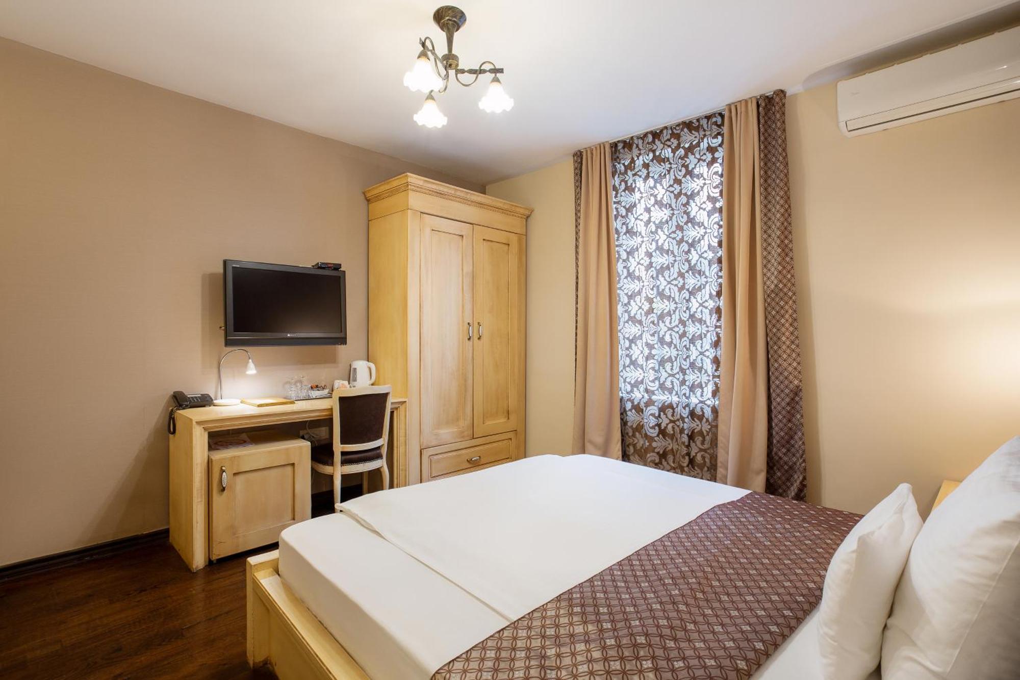 Villa Skadarlija Belgrade Luaran gambar